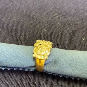 14 kt diamond band